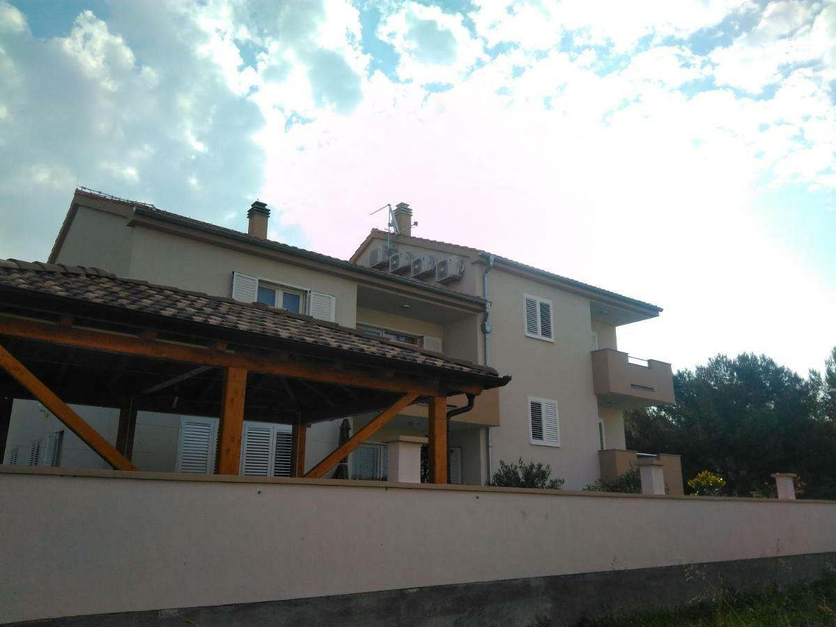 Villa Hana Pakoštane Exterior foto